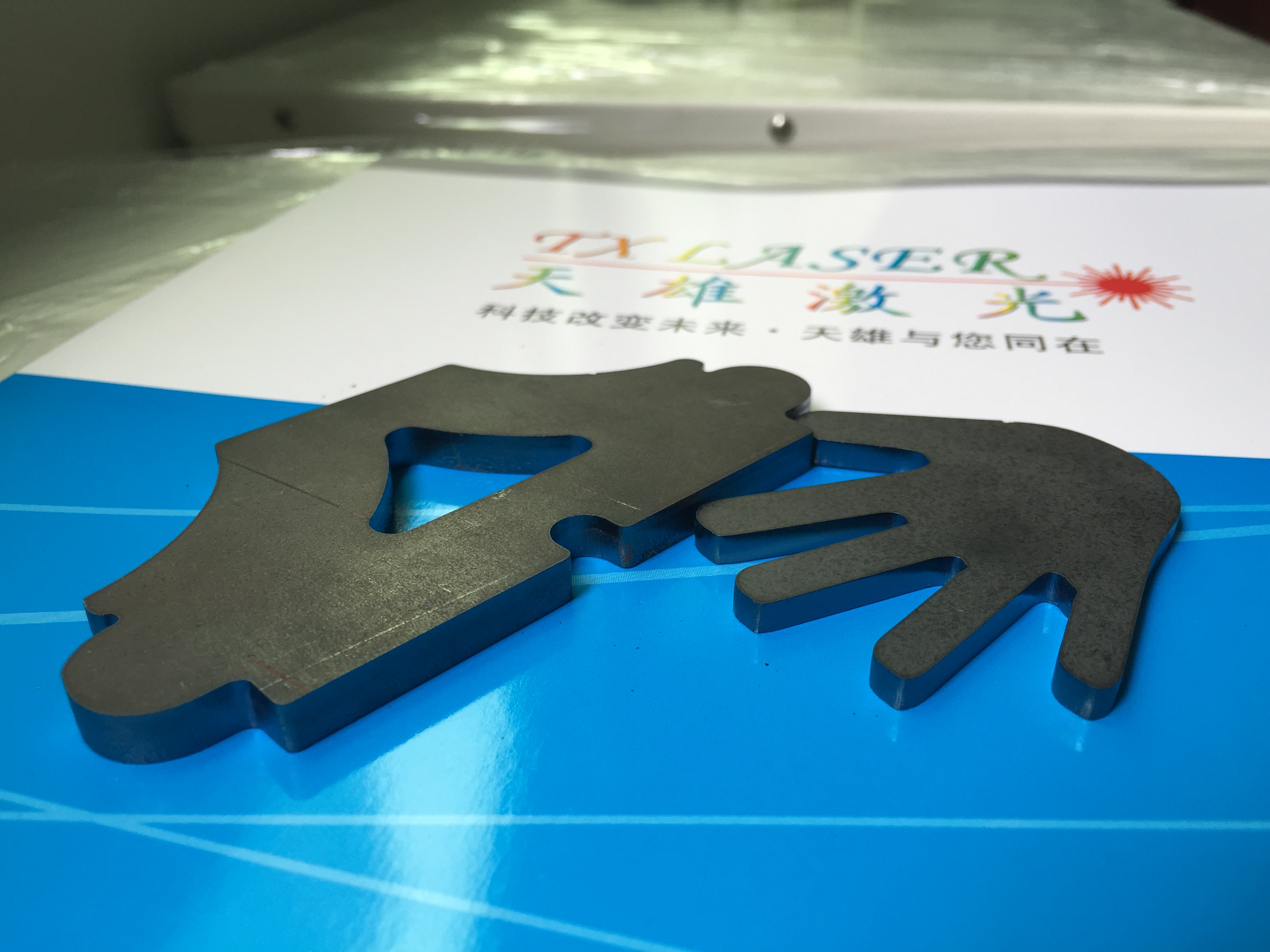 激（jī）光切割鈑金