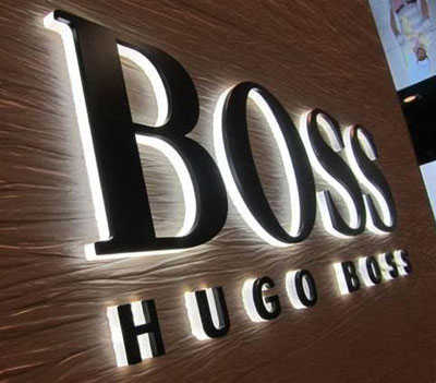 東莞（wǎn）激光切割加工金屬廣告字