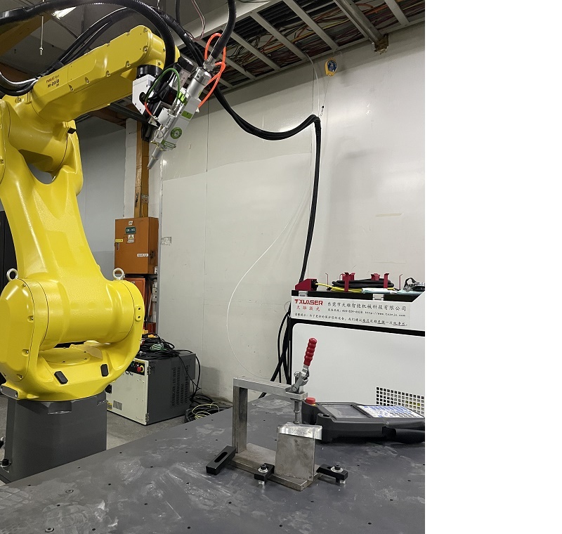 三維（wéi）機械手激光切割機