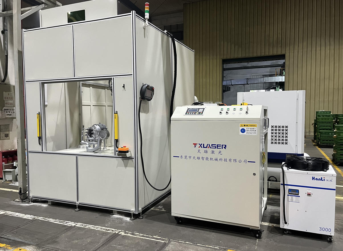 機械手（shǒu）三維激光切割機（jī）器人